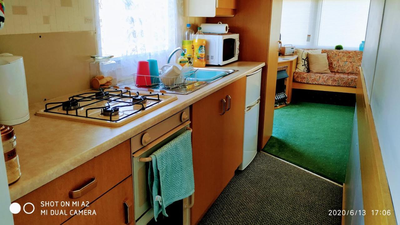 Gina'S Static Caravan,118 Sandsgate เฮมสบี ภายนอก รูปภาพ
