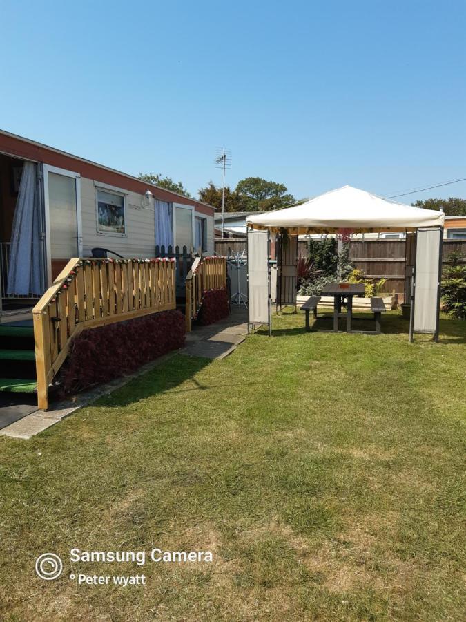 Gina'S Static Caravan,118 Sandsgate เฮมสบี ภายนอก รูปภาพ